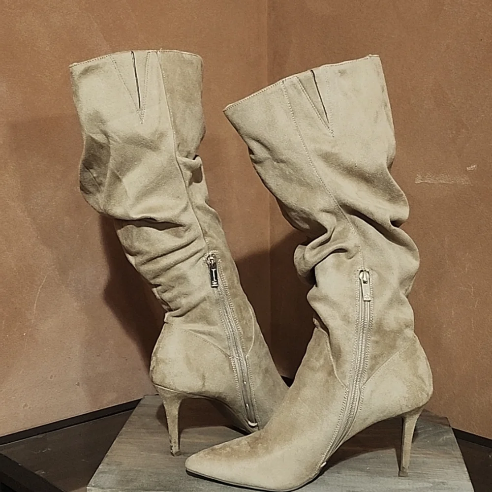 Jessica Simpson Boots - Picture 1 of 5